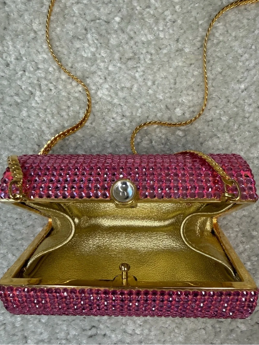 None sparkling pink